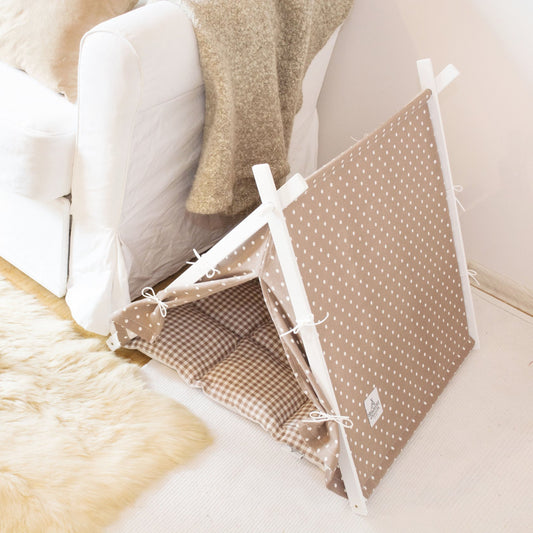 Dog & Teepee - Beige Tent Collection (Large)